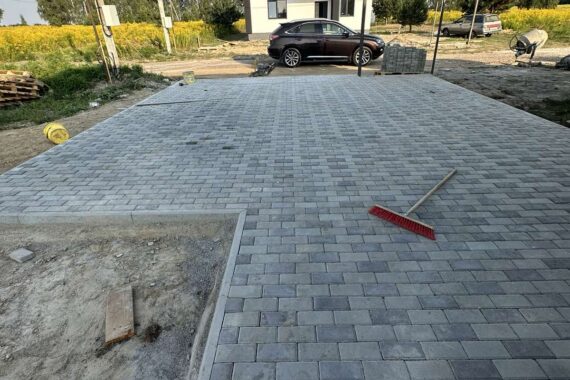 2023 Укладка тротуарной плитки Кирпич Брук Плит в Прилесье