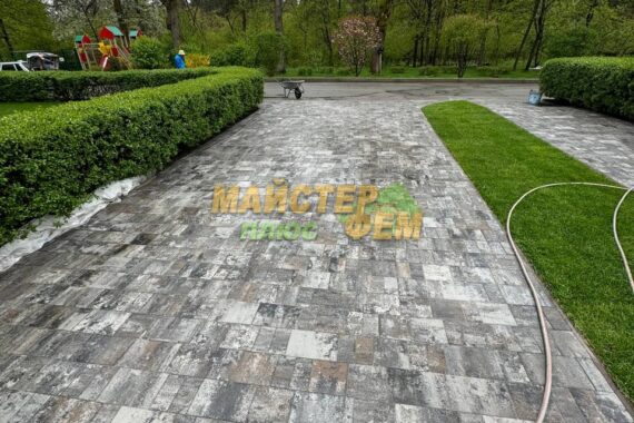 2024 Укладка тротуарной плитки Пассаж Арагон в Пущей Водице укладка фэм пассаж арагон в пущей водице