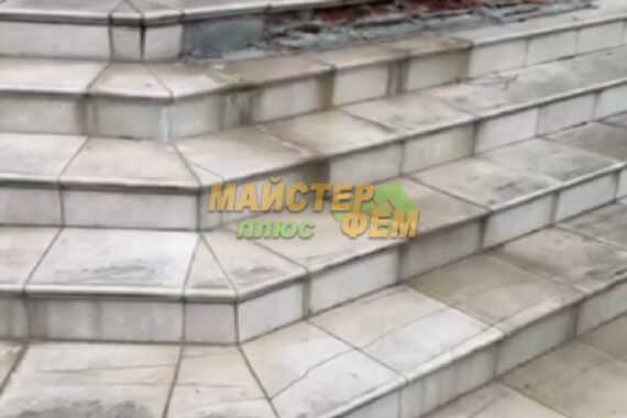 2024 Укладання тротуарної плитки Акрополь у Пороскотені 2024 Укладання тротуарної плитки Акрополь у Пороскотені