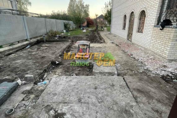 2024 Укладка тротуарной плитки КВАДРО в Романкове Подготовка к укладке плитки квадро в Романкове