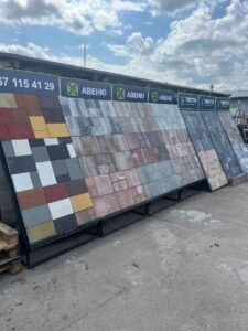 Віставка тротуарной плитки Авеню ковальская